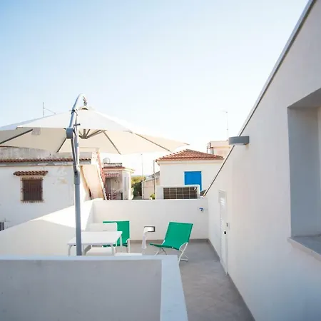 Casa Vacanze Albora Punta Secca Exterior photo